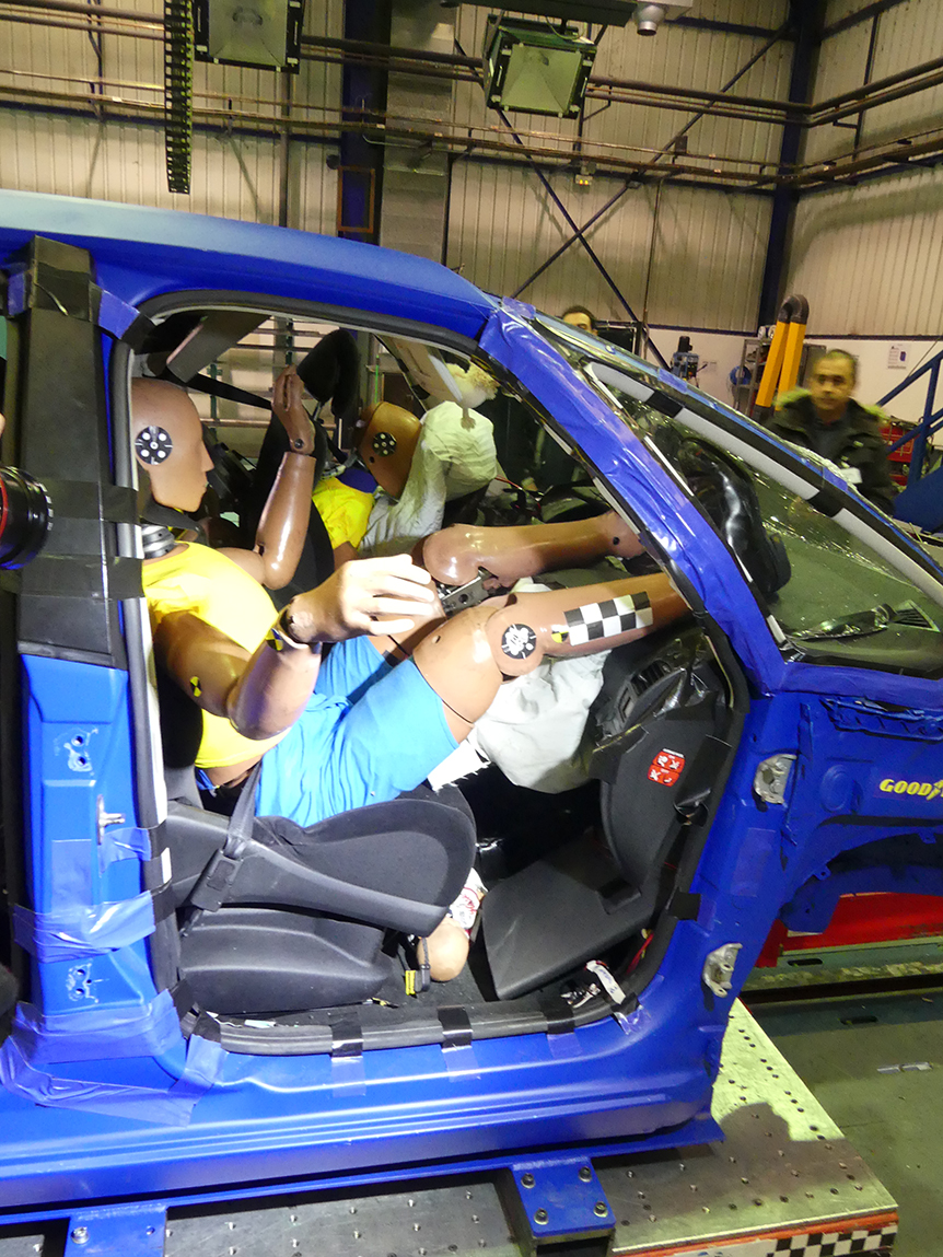 Crash test posiciones incorrectas al volante