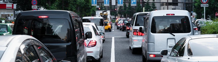 Si vas a comprar un coche, una moto o un vehículo eléctrico en Madrid, esta guía del Plan Cambia 360 te aclara qué condiciones debes cumplir, cuánto dinero puedes obtener según el distintivo ambiental, qué límites y plazos necesitas tener en cuenta y cómo solicitar la ayuda correctamente.